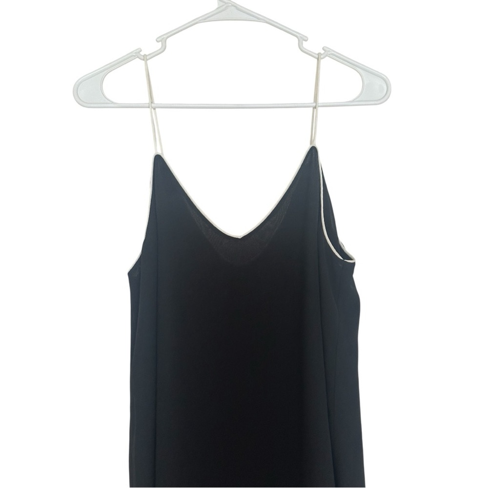 Blaque Label Black V Neck Cami Tank Top Large NWT Minimalist Basic - Picture 2 of 5